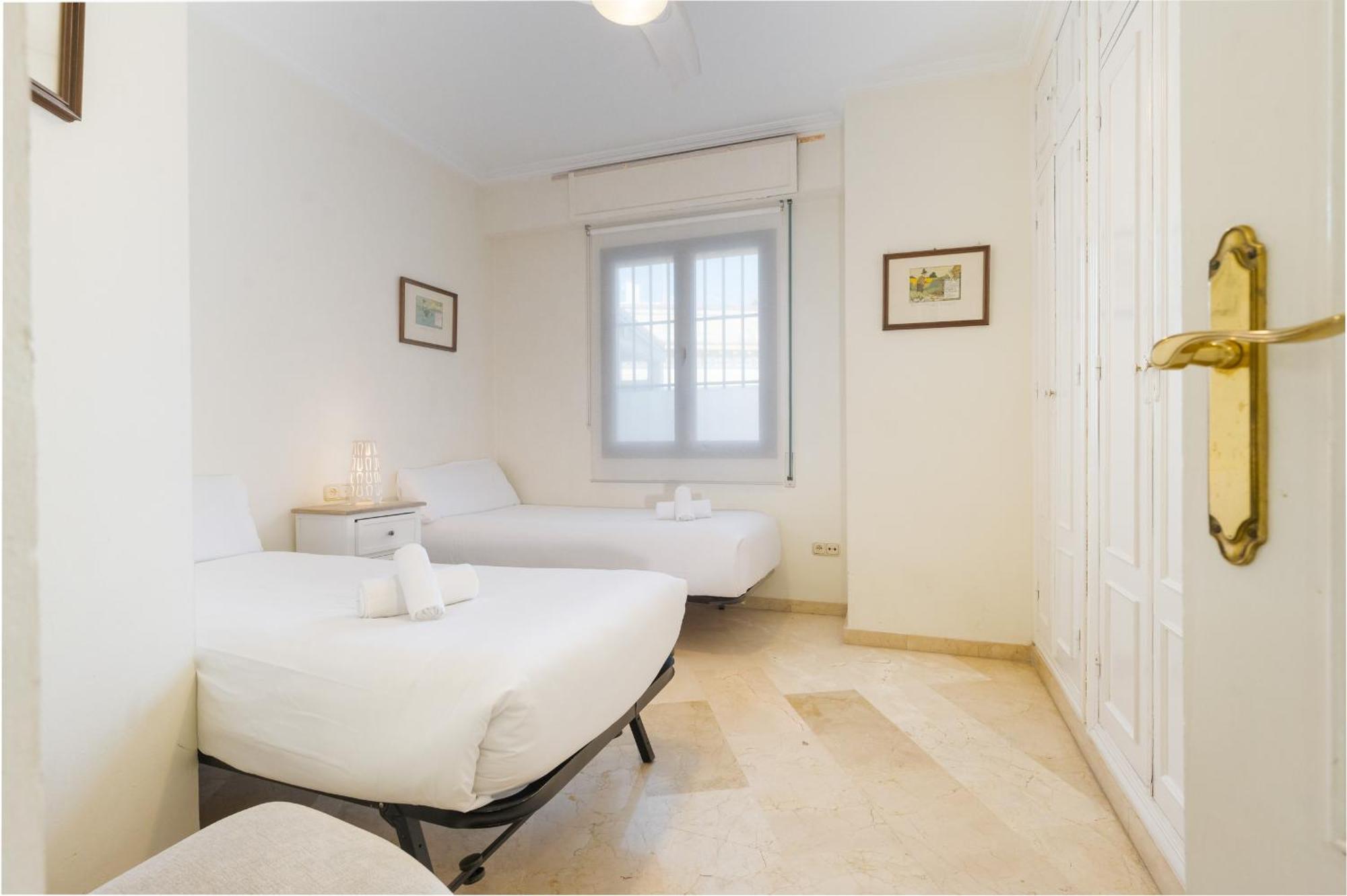 Wide With Terrace & Parking- 3Bd 2Bth- Alfalfa Sevilla Exterior foto